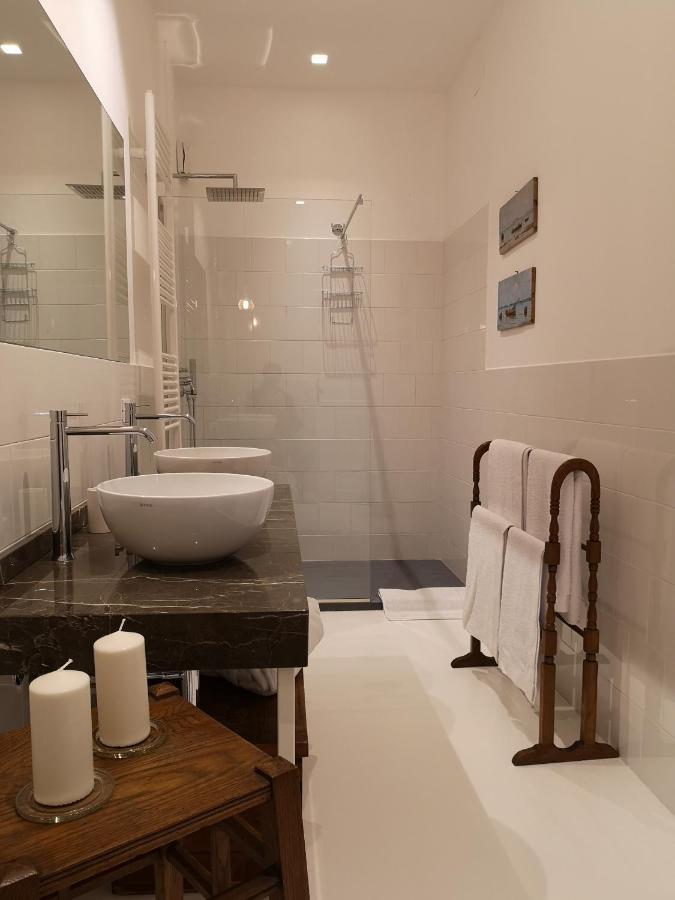Garden Suite In Private Villa On Via Liberta 팔레르모 외부 사진